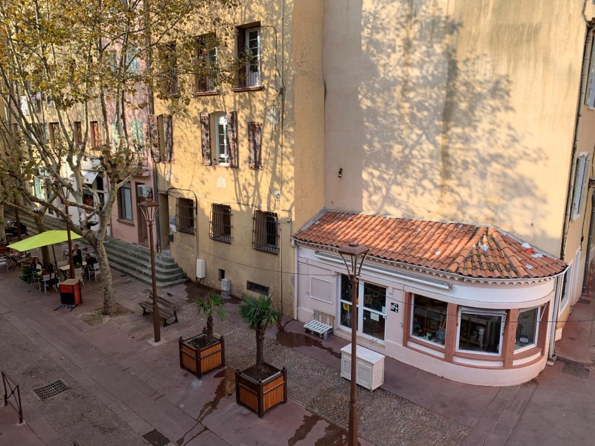 Formidable Studio Au Coeur Historique De Frejus Apartment Bagian luar foto